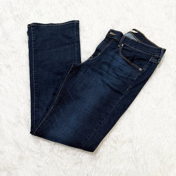 Women Levi's Classic Bootcut Denim Jeans Mid Rise in Island Rinse Size 10 - Picture 2 of 10